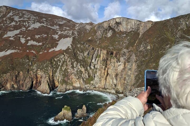 Slieve League and Southwest Donegal Private Day Tour: Cliffs, Waterfalls & Wool photo 3
