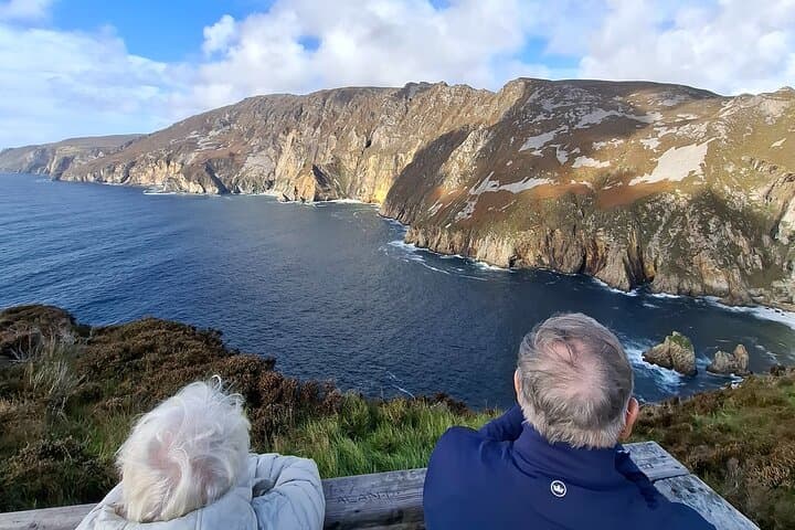 Slieve League and Southwest Donegal Private Day Tour: Cliffs, Waterfalls & Wool