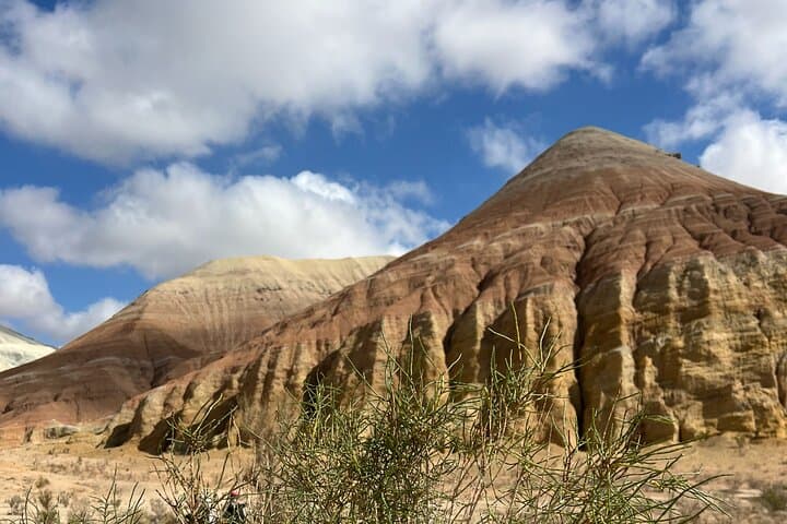 Singing Dune and Aktau Mountains 2-Day Adventure from Almaty photo 4