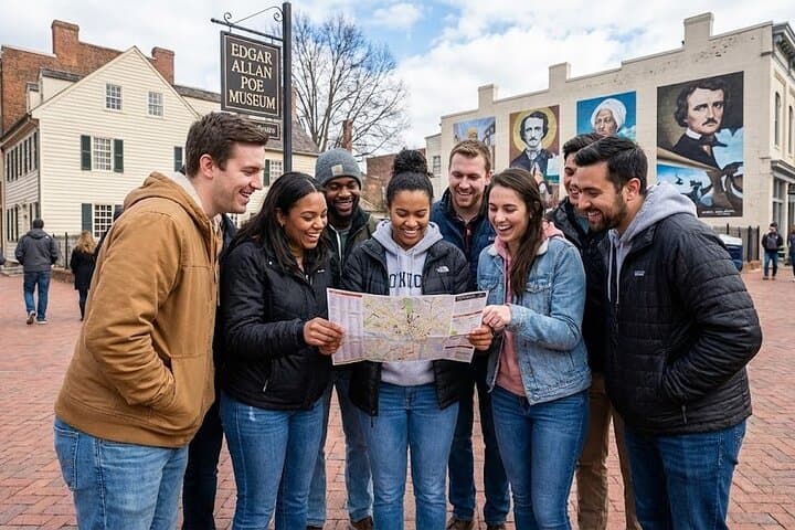 Richmond Art Walk: Self-Guided Let's Roam Scavenger Hunt in The Fan and Downtown