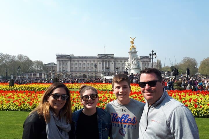 Half-Day Private London Highlights Tour: Westminster to Tower Bridge photo 3