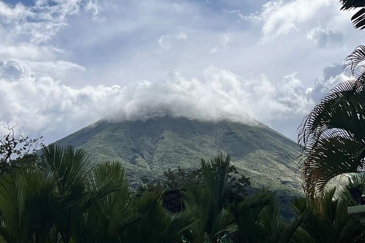 Arenal Volcano & Baldi Hot Springs: Full-Day Tour from San José to La Fortuna photo 3