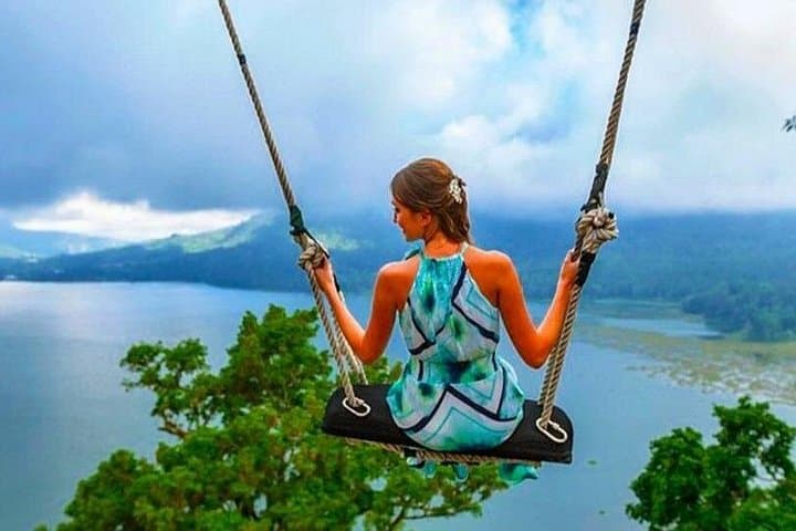 Northern Bali Full-Day Tour: Waterfalls, Ulun Danu & Wanagiri Views