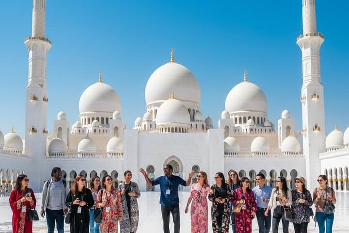 Abu Dhabi Full-Day Private City Tour — Sheikh Zayed Mosque, Corniche & Yas Island photo 2