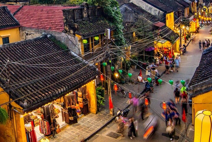 Hoi An Coconut Jungle Basket-Boat Ride & Lantern Release City Tour photo 2
