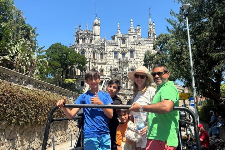 Sintra in a Classic 4x4: Palaces, Peaks and Atlantic Cliffs photo 3