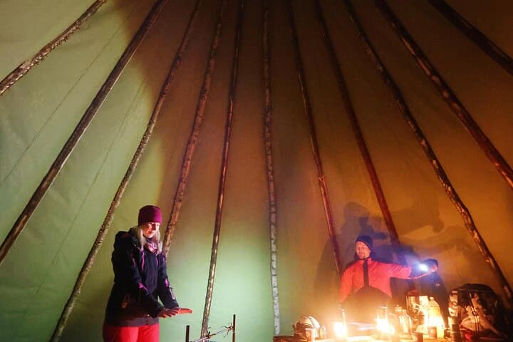 Evening Ice Fishing at Niesikivalo: Arctic Burbot Night Experience near Rovaniemi photo 5