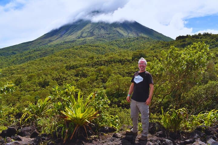Arenal Volcano Hike: Peak Pursuit Guided Trail in La Fortuna