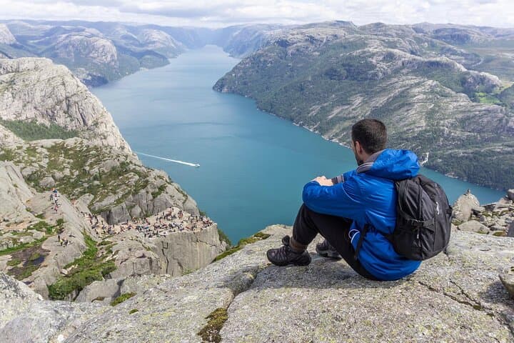 Preikestolen Hidden Trail and Canoe: Paddle and Hike to Norway’s Pulpit Rock