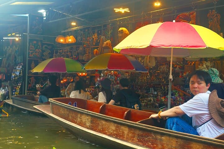 Maeklong Railway & Damnoen Saduak Private Tour: Bangkok’s Markets by Rail and Boat photo 3
