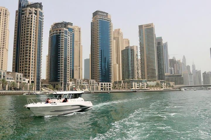 Dubai Private Yacht Charter: Marina Cruise to Bluewaters & Ain Dubai photo 3