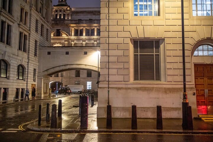 Harry Potter Filming Locations Walking Tour — Central London Guide photo 4