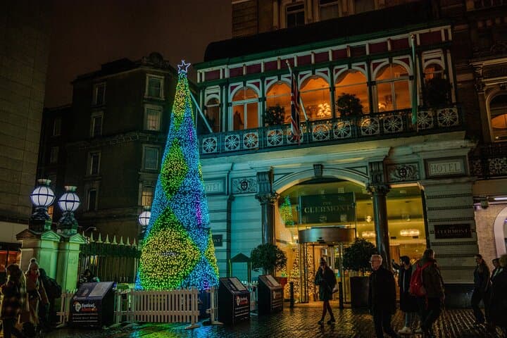 London Christmas Lights and History Walking Tour: Festive Evening Walk Through Central London photo 6