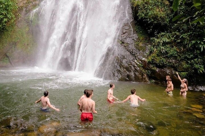 Private 3-Day Ha Giang Loop Jeep Tour — Panoramic Passes & Ethnic Villages photo 5
