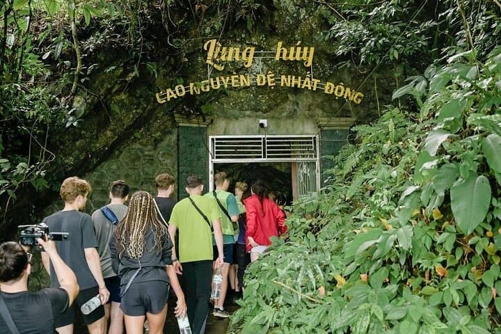 Ultimate 3-Day Private Jeep Ha Giang Loop Tour — Ma Pi Leng Pass & Dong Van photo 4