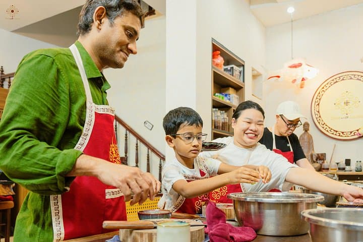 Hanoi Vegan Cooking Class: Hands-On Market Tour & Vegan Vietnamese Cooking photo 3