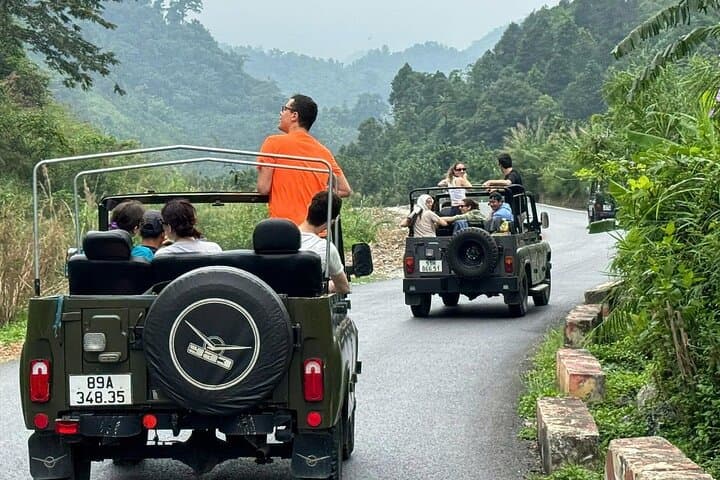 Private 3-Day Ha Giang Loop Jeep Tour — Panoramic Passes & Ethnic Villages