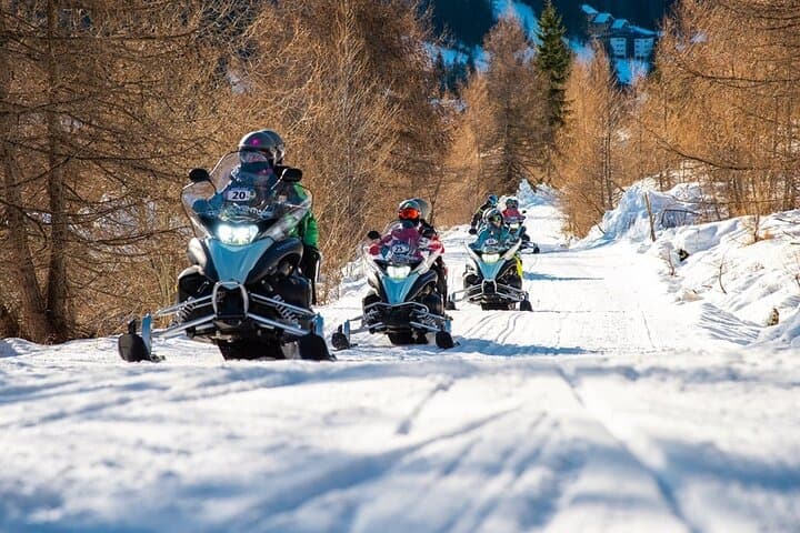 Snowmobile Ascent to Rifugio Auronzo and 5 km Sled Descent — Tre Cime Dolomites photo 3