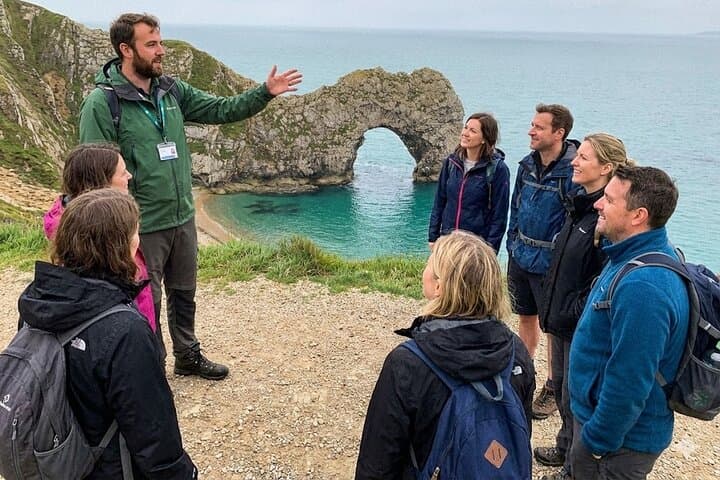 Half-Day Jurassic Coast Highlights: Private Shore Excursion to Durdle Door & Lulworth Cove photo 2