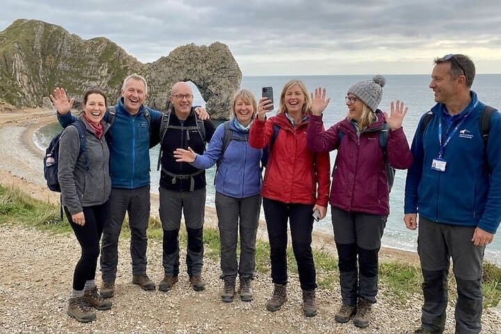 Half-Day Jurassic Coast Highlights: Private Shore Excursion to Durdle Door & Lulworth Cove