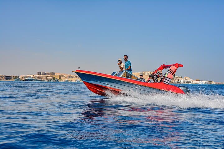 Hurghada Private Speedboat to Orange Bay: Snorkel, Beach & Water Sports