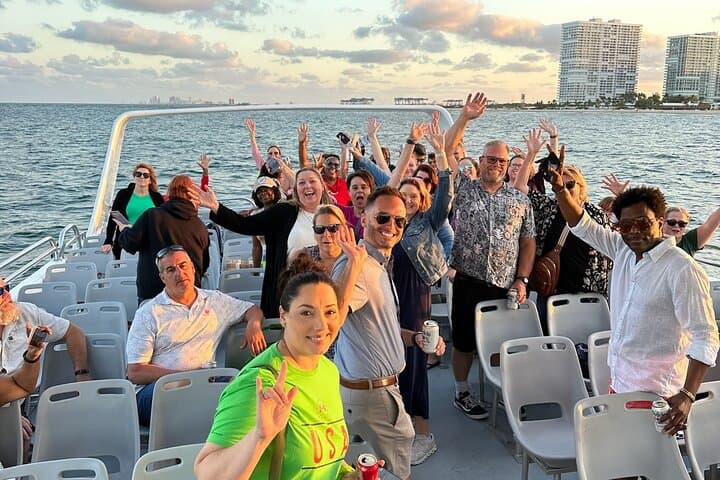 Sea Rocket Sunset & Holiday Lights Cruise — Fort Lauderdale Intracoastal Evening Tour