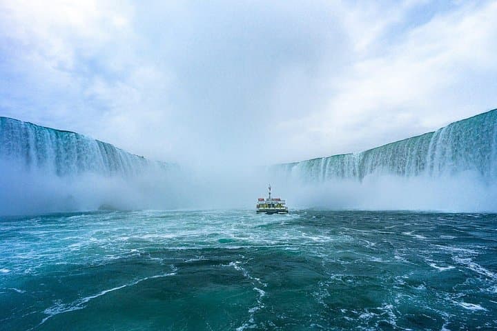 Niagara Falls Cruise & Scenic Walking Tour — Voyage to the Falls with Guided Riverwalk photo 4