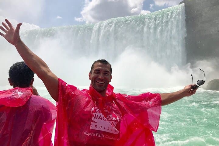 Niagara Falls Cruise & Scenic Walking Tour — Voyage to the Falls with Guided Riverwalk photo 1