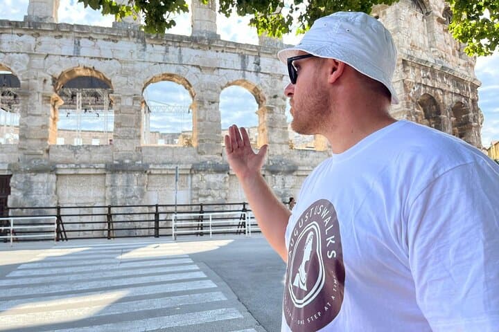 Private Guided Tour of Pula Arena: Inside the Roman Amphitheater photo 3