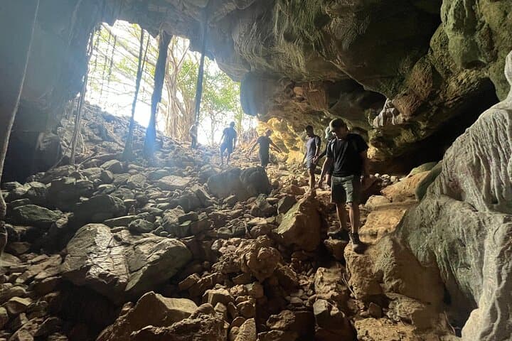 Tiger Cave Hike and La Majahua Coastal Trail near Ixtapa-Zihuatanejo photo 3