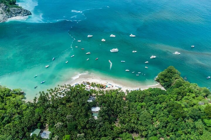 Half-Day Tortuga Island Catamaran Tour from Jaco and Los Sueños photo 4
