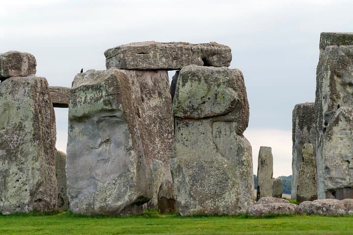 Stonehenge Inner Circle and Bath Day Tour from London — Exclusive Access photo 4
