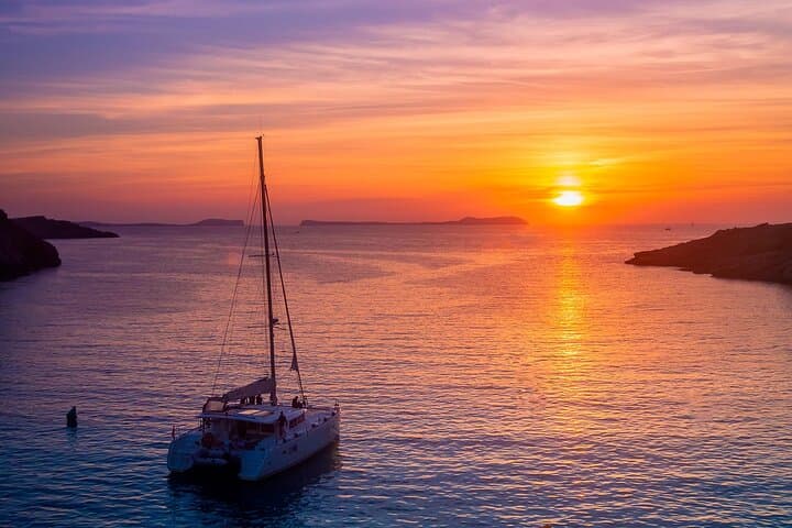 Luxury Santorini Sunset Cruise: BBQ Dinner, Open Bar & Caldera Hot Springs photo 2
