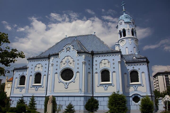 Bratislava Audio-Guided Walking Tour: 6.5 km through Castle, Cathedral & Old Town photo 6