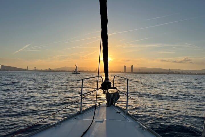 Barcelona Sailing with Tapas & Cava — Sunrise, Sunset & Full Moon Cruises photo 3