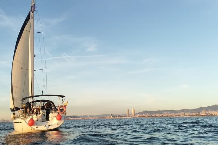 Barcelona Sailing with Tapas & Cava — Sunrise, Sunset & Full Moon Cruises photo 5