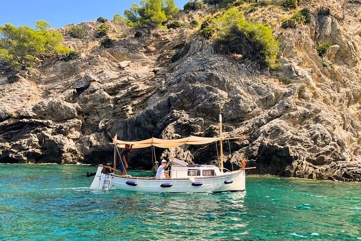 Private Boat Tour to Alcudia, Pollença & Formentor: Hidden Coves and Snorkel Stops photo 2