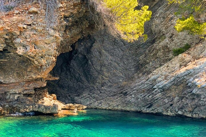 Private Boat Tour to Alcudia, Pollença & Formentor: Hidden Coves and Snorkel Stops photo 3