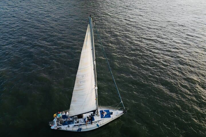 Azores Sailing: 6-Day Yacht Charter & Liveaboard Expedition photo 2