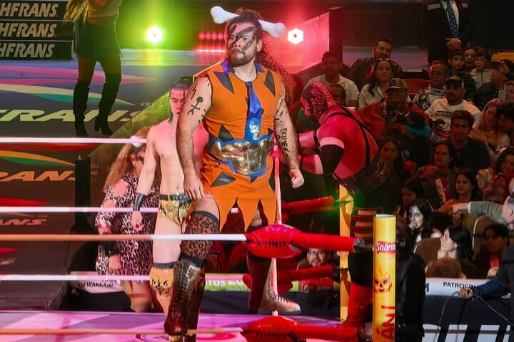 Mexico City Guided Lucha Libre Night: Roma Bakery, Art & Arena México photo 5