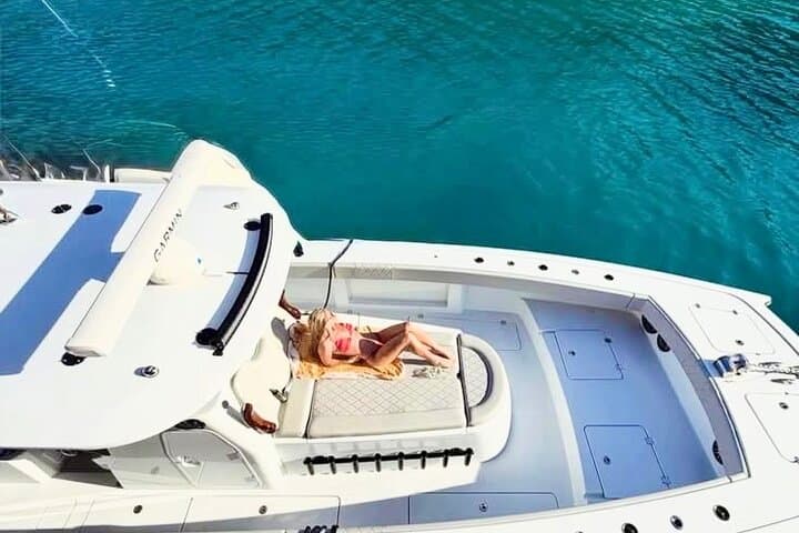 Full-Day Private Charter in the British Virgin Islands from Cruz Bay photo 2