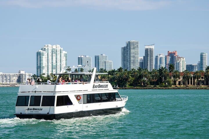Miami Skylines & Millionaire's Row: 90-Min Biscayne Bay Cruise photo 5