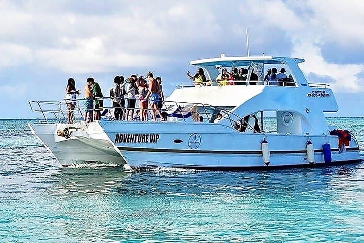 Hip Hop Catamaran Party in Punta Cana — Bávaro Beach & Natural Pool Cruise photo 1