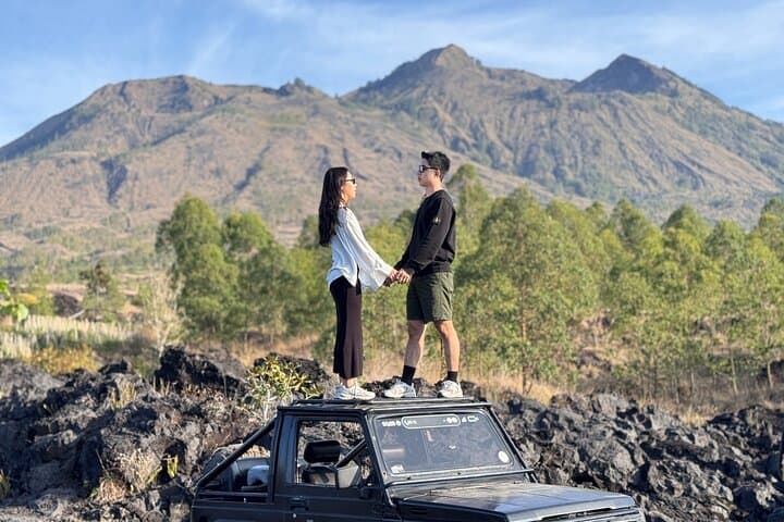 Mount Batur Sunrise Jeep Tour with Breakfast and Black Lava Field Exploration photo 5