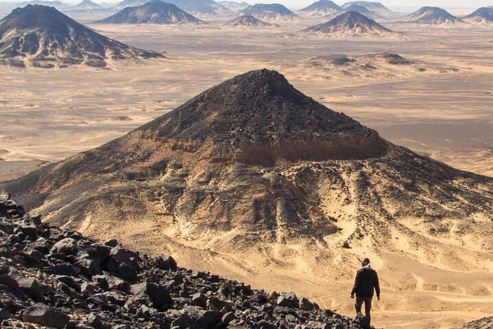 White and Black Desert: 2-Day Private 4x4 Tour from Cairo photo 5
