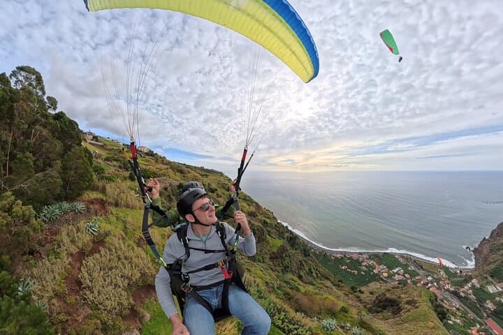 Paraglide Madeira: Tandem Flight Over Madalena do Mar Coast photo 5