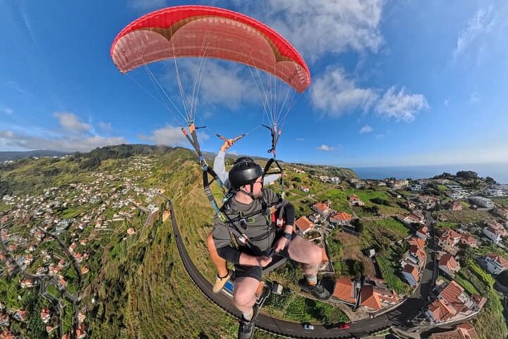 Paraglide Madeira: Tandem Flight Over Madalena do Mar Coast photo 4