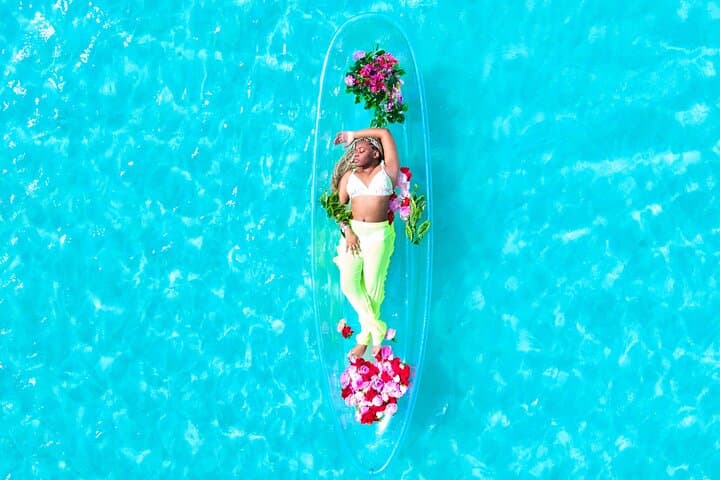 Clear Kayak Glam Session in Curaçao: Photo-Ready Paddling on Crystal Seas photo 3