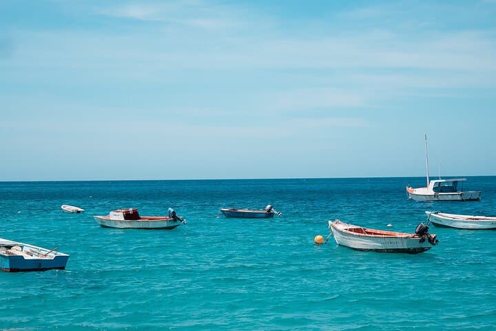 Hato Caves, Turtle Snorkel & Kenepa Beach — Curaçao West Coast Day Tour photo 3