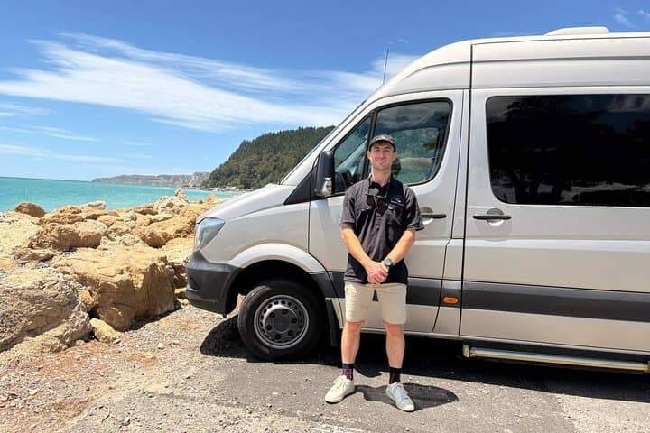 Napier Art Deco & Distillery Tour: Guided Gin Tastings and Scenic Drive photo 5